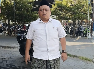 Menyibak Agenda Terselubung Delegitimasi Sukarno dan Pesantren