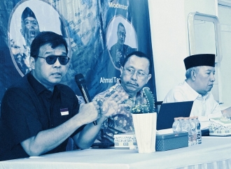 Refleksi Realisme Andi Widjajanto: Dinamika Politik Global dan Dampak Bagi Kepentingan Nasional