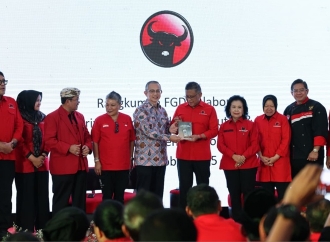 Hasto Kristiyanto Maknakan “Sumpah Pemuda Baru”: Bangsa Samudera, Berilmu, dan Mandiri