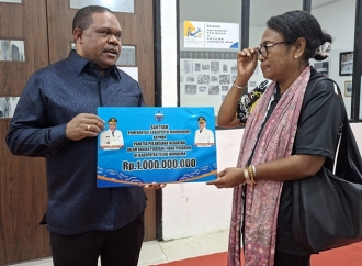 Hermus Indou Tegaskan Komitmen Pemkab Manokwari Dukung Pembangunan Iman dan Pendidikan Papua