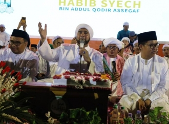 Rudi Aulia Pastikan 17 Program Dedikasi Kukar Berjalan, Kukar Bershalawat Jadi Sumber Energi Kebersamaan