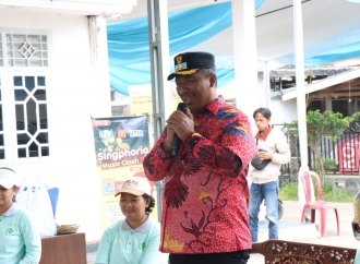 Komang Tegaskan Gelaran Pasar Murah Bentuk Kepedulian Pemda ke Masyarakat