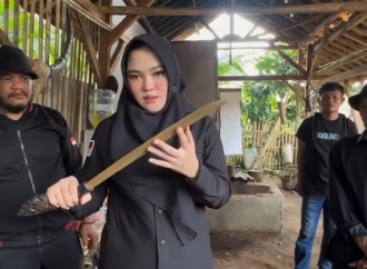 Sarifah Ainun: Godam Denok Adalah Saksi Kekayaan Golok Ciomas
