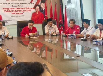 Darmadi ke Pedagang Kaki Lima: Kinerja Anggota DPR Harus Dievaluasi, Rakyat Jangan Pilih yang tak Bekerja