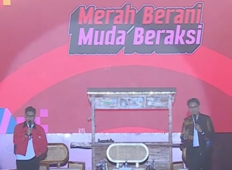 Mujab & Melki, Duo Moderator Berprestasi Pandu Talkshow Merah Muda Fest 2025 