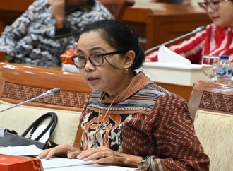 MY Esti Ajak Wartawan Turut Membantu Buka Akses Pendidikan Tinggi