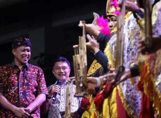 Wali Kota Bekasi Ajak Lansia Jadi Inspirasi Hidup Sehat di Tengah Maraknya Junk Food
