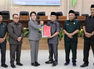 Tjhai Chui Mie Sampaikan Tiga Raperda Strategis, Dorong Pertumbuhan Ekonomi