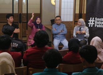 Ditangkap Hanya Karena Berjilbab, Korban Tanjung Priok: Soeharto Tak Layak Disebut Pahlawan