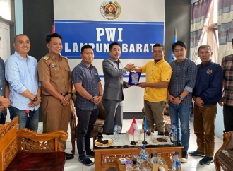 DPRD dan PWI Lampung Barat Sepakat Perkuat Sinergi Pembangunan di Tengah Efisiensi Anggaran