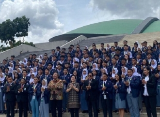 Puan di Hadapan Siswa Parlemen Remaja: DPR Terbuka, Tapi Miliki Aturan Tersendiri