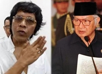 Adian Napitupulu: Jangan Berikan Gelar Pahlawan Pada Soeharto