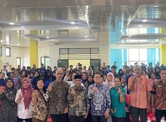 Rokhmin Dahuri Ajak Pemuda Tual Jadi Pelopor Kemajuan Kelautan dan Perikanan Menuju Indonesia Emas 2045