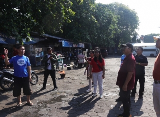 Hasto Wardoyo Ikut Jogja Cling di Malioboro