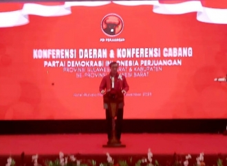 Yasonna Ajak Kader Banteng Sulbar Raih Kemenangan di Pemilu Tahun 2029