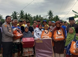 Citra Pitriyami Turun Langsung ke Lokasi Banjir di Padaherang, Bawa Sembako Hingga Solusi