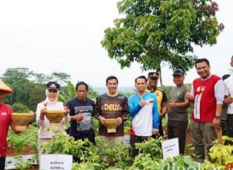 Dyah Kartika Apresiasi Desa Bangunsari, Wisata Hortikultura yang Dukung Ketahanan Pangan