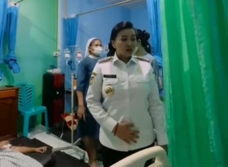 Karolin Tinjau Langsung Kondisi Puluhan Siswa yang Keracunan Usai Santap MBG