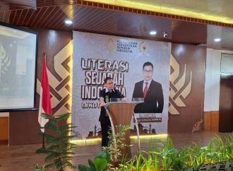 Sofyan Tan Pentingnya Membaca dan Memahami Sejarah