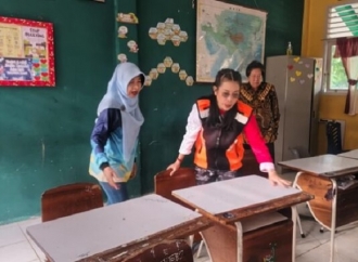 Tjhai Chui Mie Tinjau Kondisi Sekolah, Siap Usulkan Perbaikan ke Pemerintah Pusat