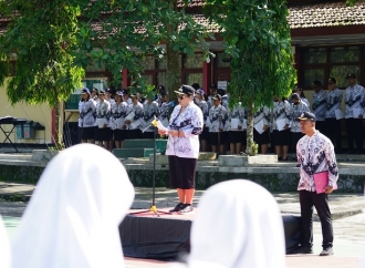 Bupati Endah: Pendidikan Berkualitas Mustahil Tanpa Kesejahteraan dan Perlindungan Hukum Bagi Guru   