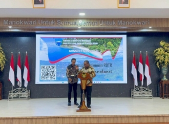 Bupati Hermus Indou Dorong Partisipasi Publik dalam Penyusunan RDTR Manokwari