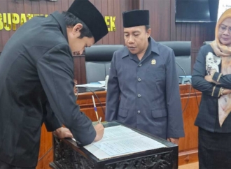 APBD Trenggalek 2026 Disahkan, Pemangkasan Dana Transfer Jadi Tantangan Utama