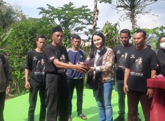 Shanty Alda Resmikan IPAL di Desa Mendala