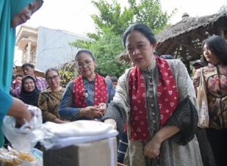 Puan Maharani Puji Keaslian Budaya dan Kuliner Tradisional yang Tetap Terjaga di Kampoeng Djadhoel