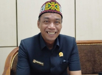 Bambang Irawan Cek Harga Pangan Jelang Nataru, Stok Masih Aman
