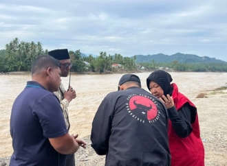 Gerak Cepat PDI Perjuangan, Tri Rismaharini Turun Langsung ke Aceh Bawa Bantuan bagi Korban Banjir