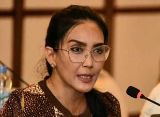 Rieke Diah Bongkar Oknum Manfaatkan Perdagangan Baju Bekas Secara Tak Sehat, Singgung Alat X-Ray di Pelabuhan