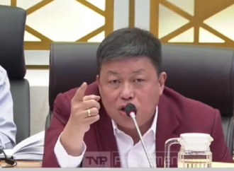 Alex Indra Lukman Cecar Raja Juli Antoni Buka Data Keberadaan Tambang Ilegal Penyebab Banjir-Tanah Longsor Aceh-Sumatera