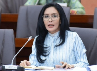Rieke Diah Minta Pejabat Hentikan Kunjungan ke Lokasi Bencana Jika Hanya Untuk Pencitraan