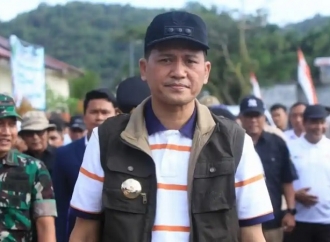 Giri Ramanda Kiemas Minta Kemendagri Jatuhkan Sanksi Bupati Aceh Selatan yang Umrah Saat Bencana Banjir-Longsor