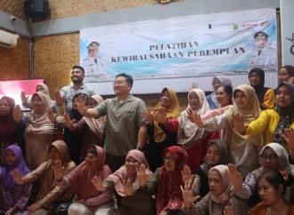 Abraham Garuda Laksono Dorong Pemberdayaan Perempuan Lewat Pelatihan Kewirausahaan Tataboga