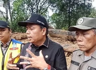 Lasarus dan Komisi V DPR Tinjau Lokasi Banjir dan Longsor Tapteng-Sibolga, Soroti Kondisi Pengungsian Warga