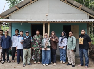 PDI Perjuangan Ngawi Bantu Mbah Kilah, Pastikan Warga Rentan Dapat Hunian Layak