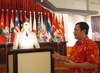 Kunjungi Museum KAA Bandung, Eko Suwanto Serukan Perdamaian Dunia Berdasar Pancasila