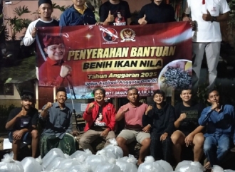 Sonny Danaparamita Gelontorkan 200 Ribu Benih dan 1.000 Calon Indukan Ikan Nila di Banyuwangi