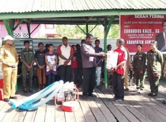 Edoardus Kaize Dorong Penguatan Pertanian Asmat Berbasis Alat & Mesin Pertanian Modern