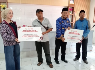 Selly Gantina Salurkan Bantuan Alat & Mesin Pertanian Kepada Kepoktan di Kabupaten Cirebon