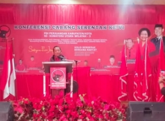 Rapidin Simbolon Buka Konfercab ke-VI PDI Perjuangan Zona 3