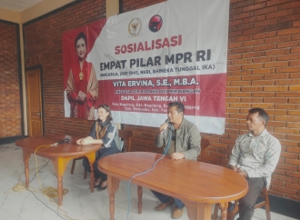 Vita Ervina Sosialisasikan Pos Bantuan Hukum Tingkat Desa 