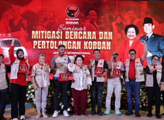 Megawati Ketemu dengan Tiga Korban Bencana Aceh, Sumbar dan Jabar