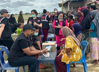 Tim Medis PDI Perjuangan Bekerja Dalam Sunyi Untuk Membantu Msyarakat Aceh yang Terkenan Banjir Bandang