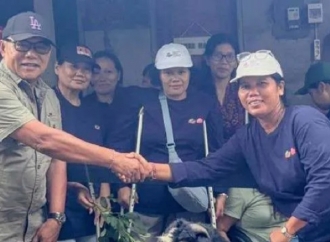 Adi Wiryatama Berikan Dukungan Konkret Kepada Kelompok Masyarakat Produktif di Kab. Bangli