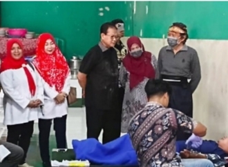 Rokhmin Dahuri Apresiasi Tinggi Gerakan Kemanusiaan Kampung Donor, Digagas Masyarakat Desa Jatiseeng