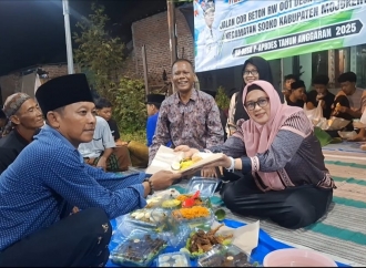Setia Puji Lestari Resmikan Jalan Rabat Beton di Dusun Banjarsono