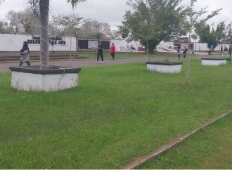 Sujiwo Akan Jadikan Halaman TMP Sebagai Ruang Publik Untuk Santai dan Olahraga